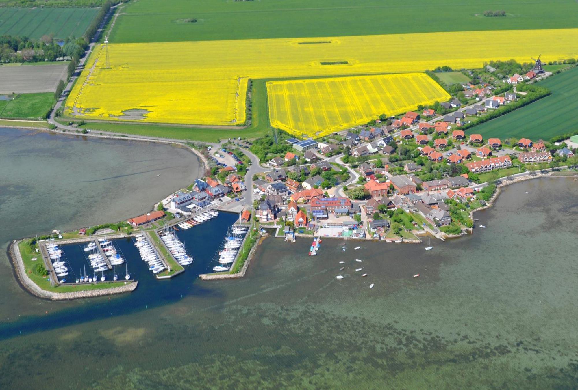 Ort Lemkenhafen Stueven 20 Apartment Fehmarn Exterior photo